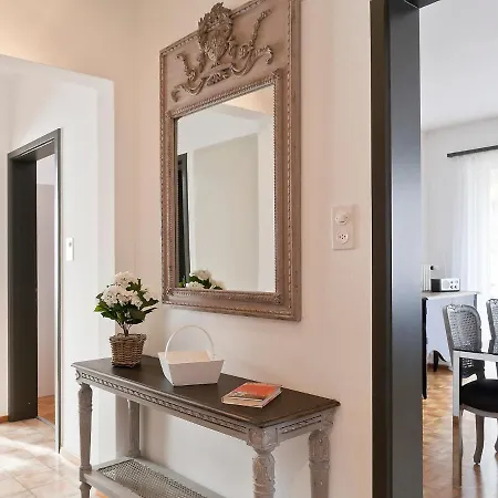 Large Suite-13 By Interhome Appartement *