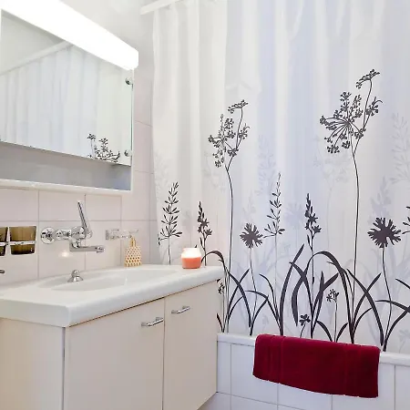 Large Suite-13 By Interhome Apartment