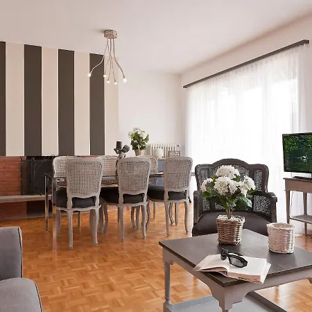 شقة Large Suite.13 *