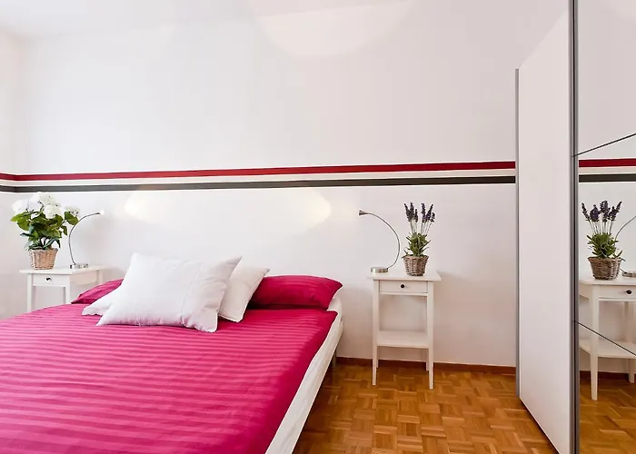 Large Suite.13 شقة