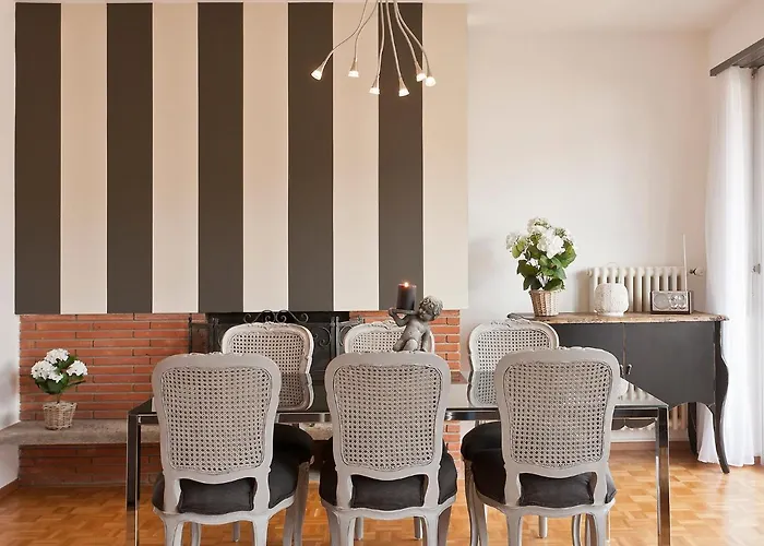 Large Suite.13 * أسكونا