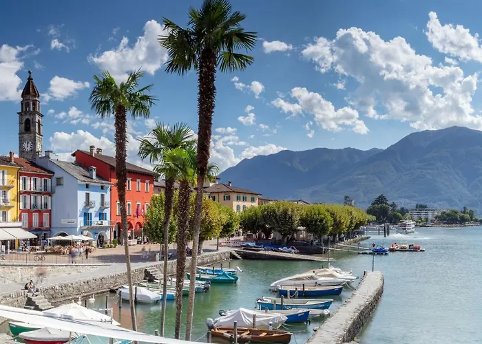 Large Suite.13 أسكونا